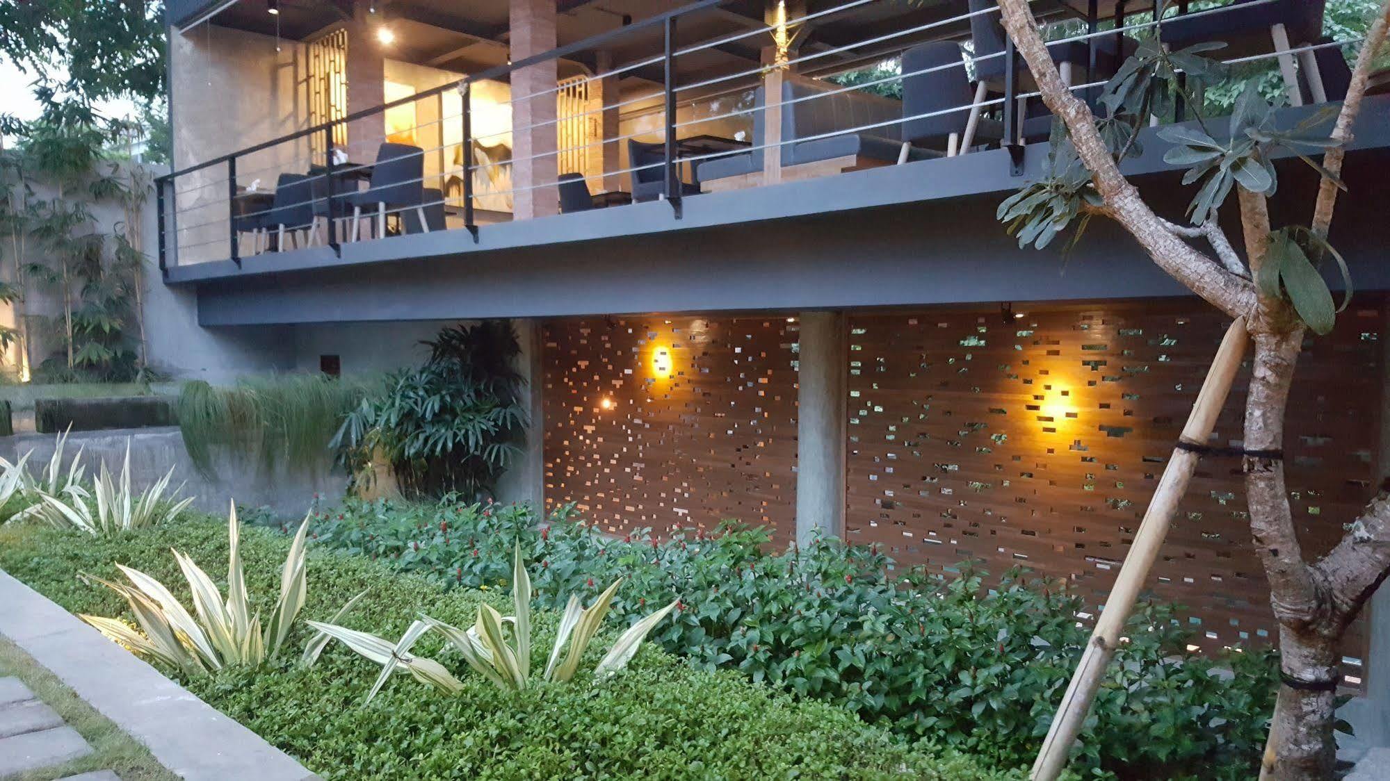 Maca Villas And Residence Umalas Seminyak  Exterior photo